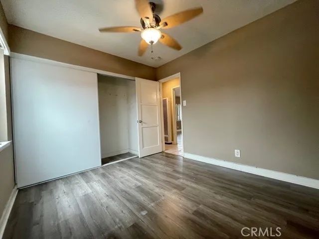 2536 Orange Avenue E, Costa Mesa, CA 92627