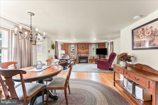 1439 MIDDLETOWN RD, Glen Mills, PA 19342