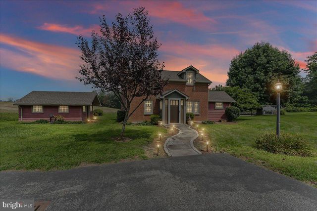 1439 MIDDLETOWN RD, Glen Mills, PA 19342