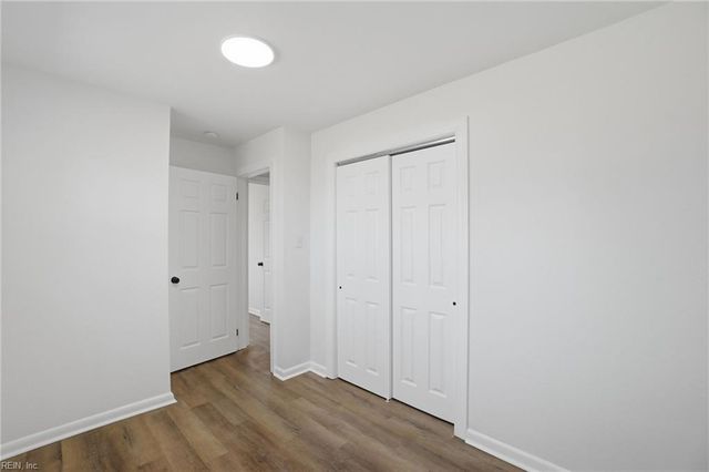 1512 Boxwood DR, Chesapeake, VA 23323