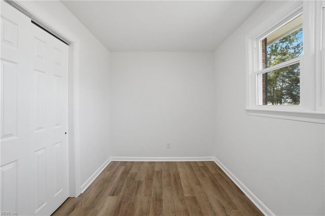 1512 Boxwood DR, Chesapeake, VA 23323