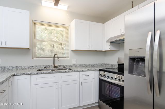 548 Antietam Drive, Wilmington, NC 28409