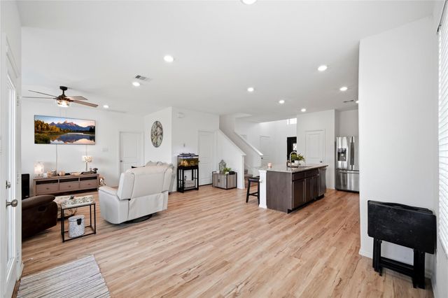5231 Pine Pass Drive, Rosenberg, TX 77469