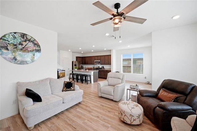 5231 Pine Pass Drive, Rosenberg, TX 77469