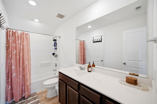 5231 Pine Pass Drive, Rosenberg, TX 77469
