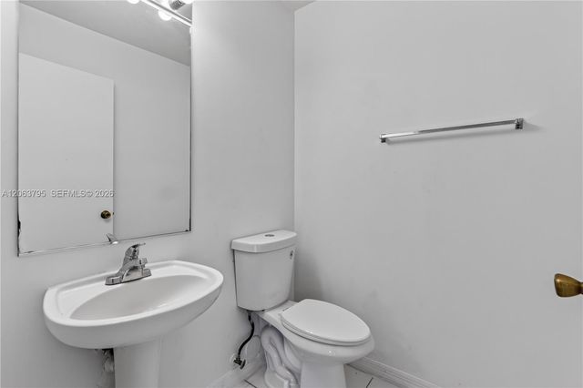 14156 SW 163rd Ter, Miami, FL 33177