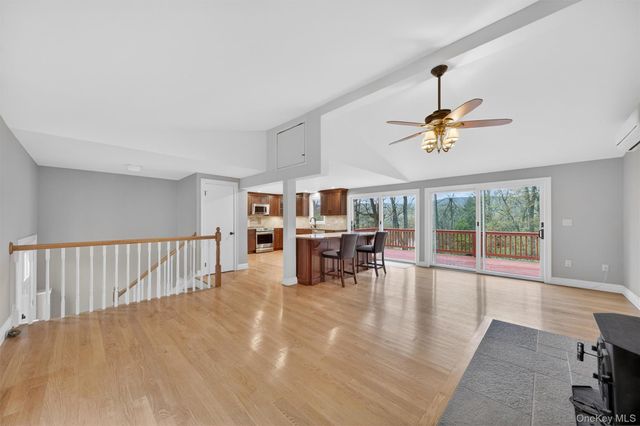69 Hy Vue Terrace, Cold Spring, NY 10516