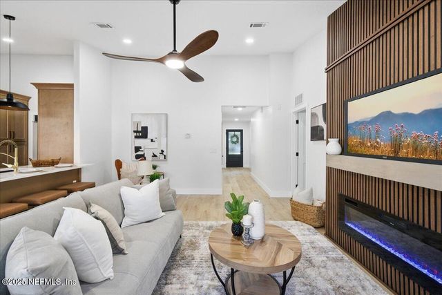 3295 TINYA Court, Jacksonville, FL 32226