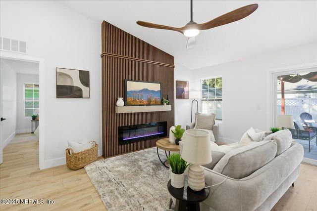 3295 TINYA Court, Jacksonville, FL 32226