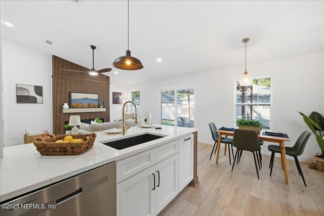 3295 TINYA Court, Jacksonville, FL 32226