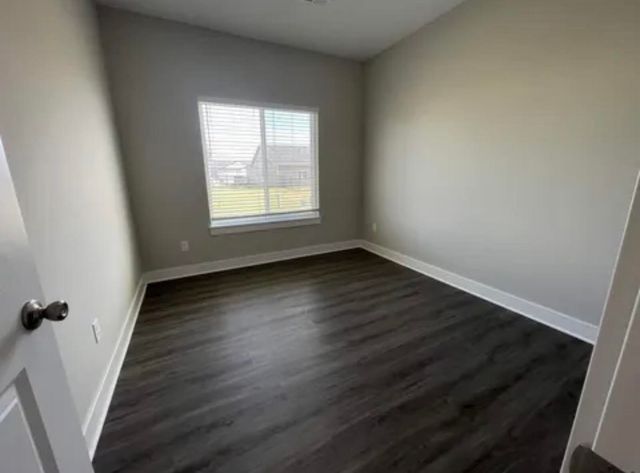 5218 N Honeylocust Circle, Bel Aire, KS 67226