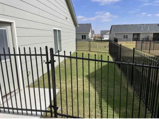 5218 N Honeylocust Circle, Bel Aire, KS 67226