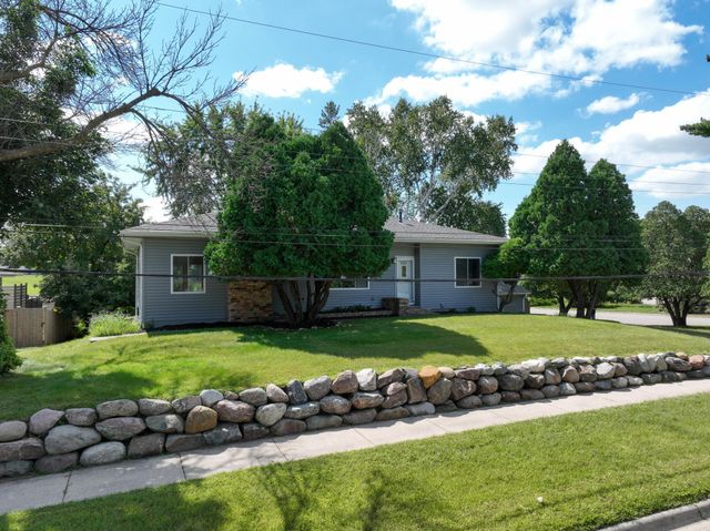6101 W 94th Street, Bloomington, MN 55438