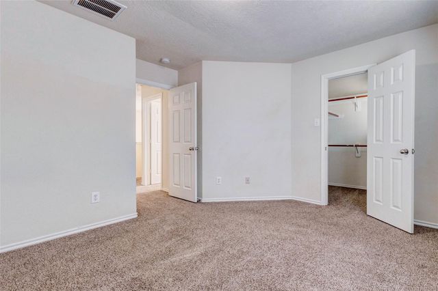 13106 Peppergate Lane, Houston, TX 77044