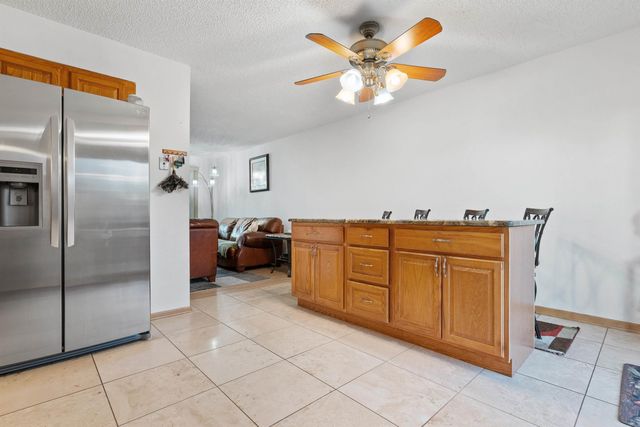 1002 E Ridgeway Avenue, Waterloo, IA 50702