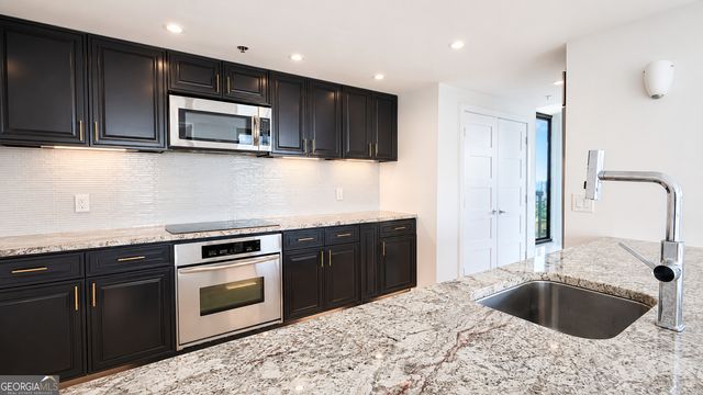 3481 Lakeside Drive NE APT P201, Atlanta, GA 30326