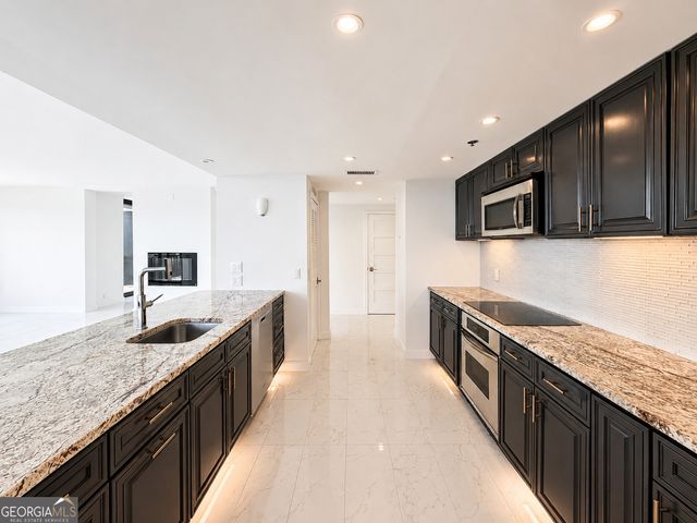 3481 Lakeside Drive NE APT P201, Atlanta, GA 30326