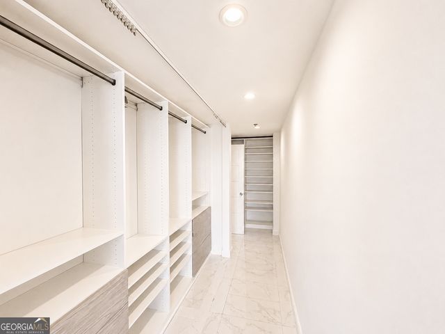 3481 Lakeside Drive NE APT P201, Atlanta, GA 30326