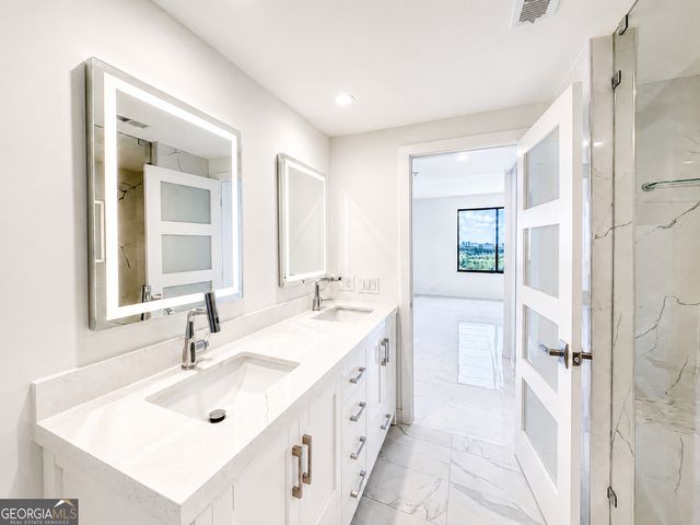 3481 Lakeside Drive NE APT P201, Atlanta, GA 30326