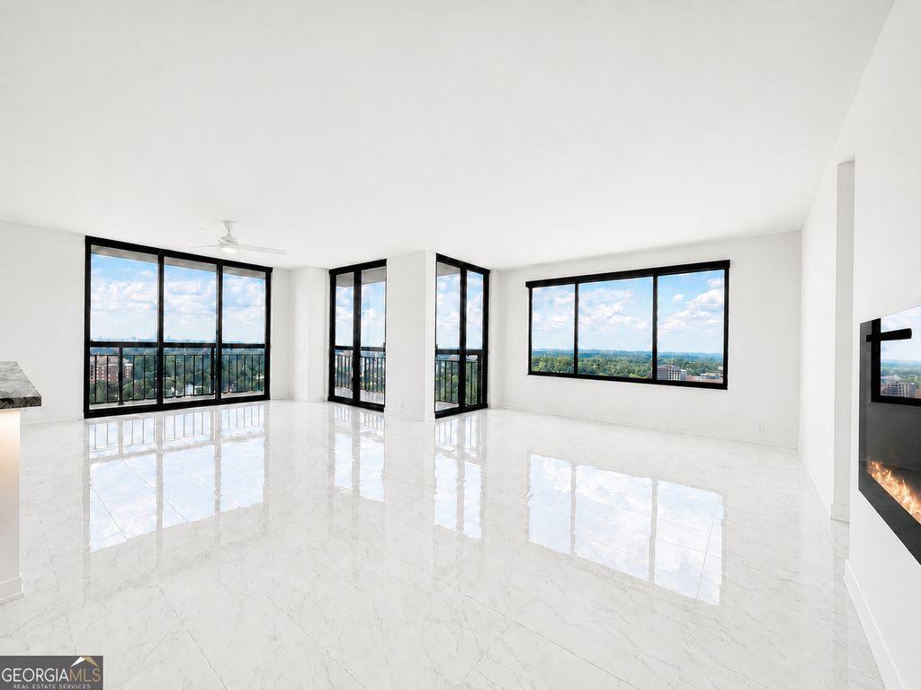 3481 Lakeside Drive NE APT P201, Atlanta, GA 30326