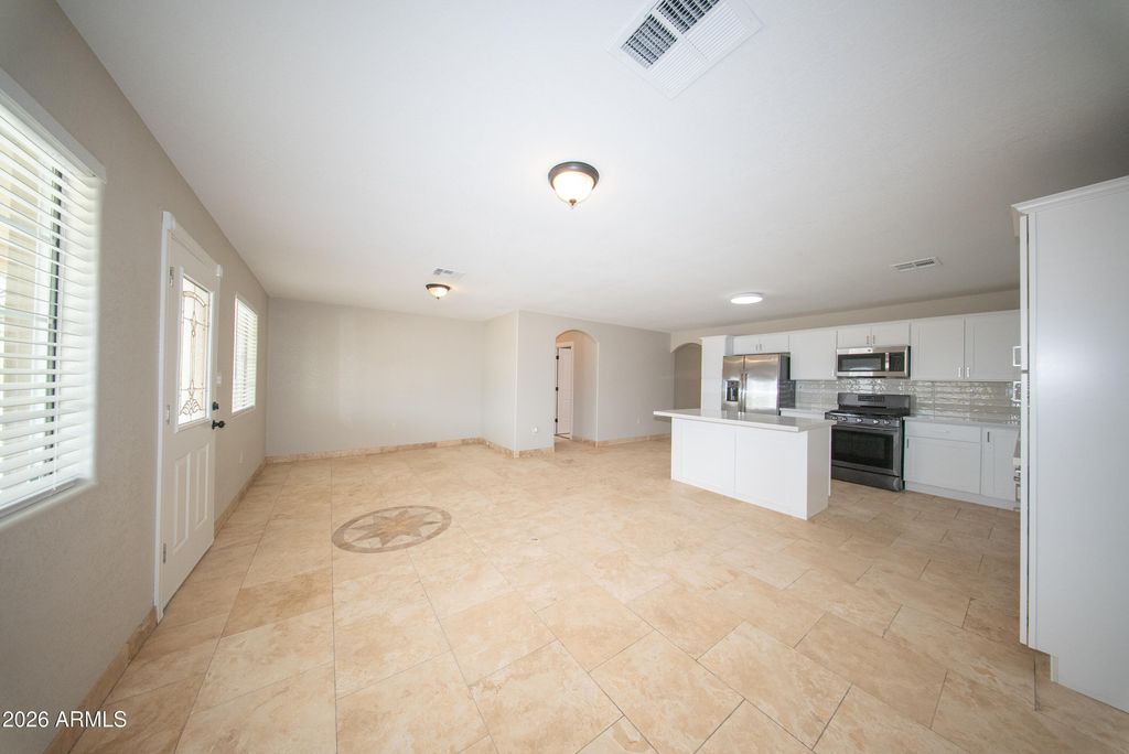 2101 W COOLIDGE Street, Phoenix, AZ 85015 — photo 2