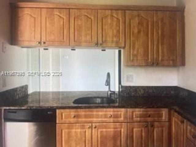 3652 NW 95th Terrace 7K, Sunrise, FL 33351
