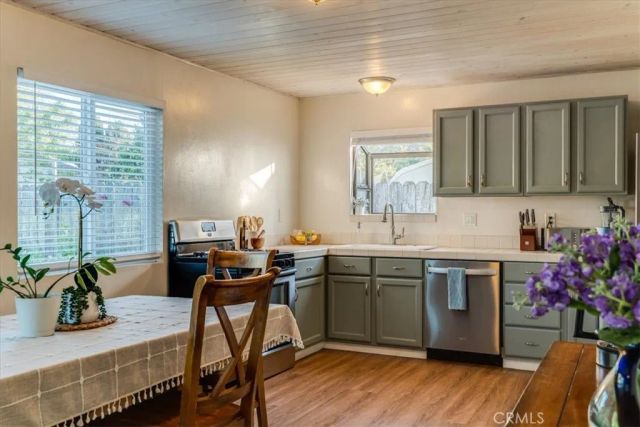 1222 W Newport Street, San Luis Obispo, CA 93405