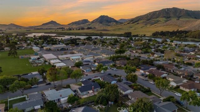 1222 W Newport Street, San Luis Obispo, CA 93405