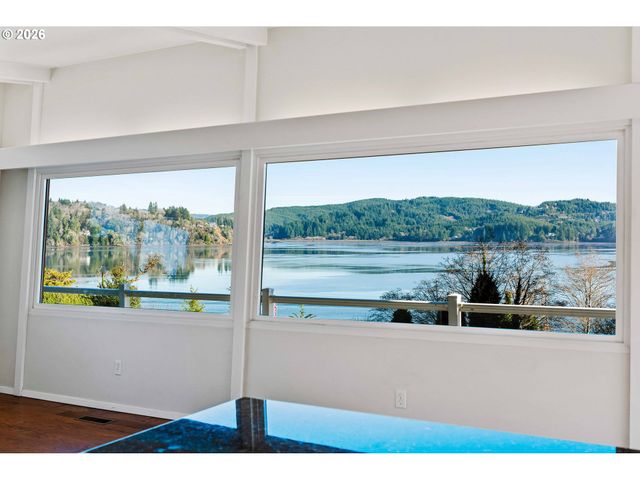 451 SIMPSON, North Bend, OR 97459