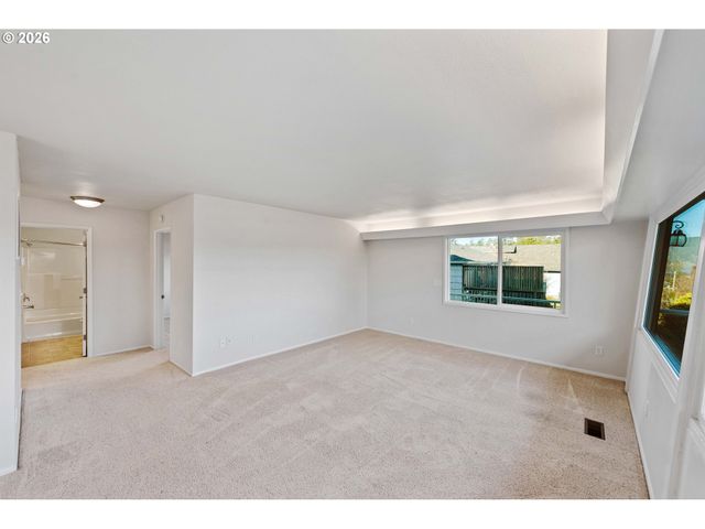 451 SIMPSON, North Bend, OR 97459