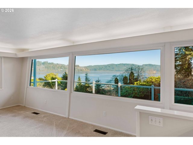 451 SIMPSON, North Bend, OR 97459