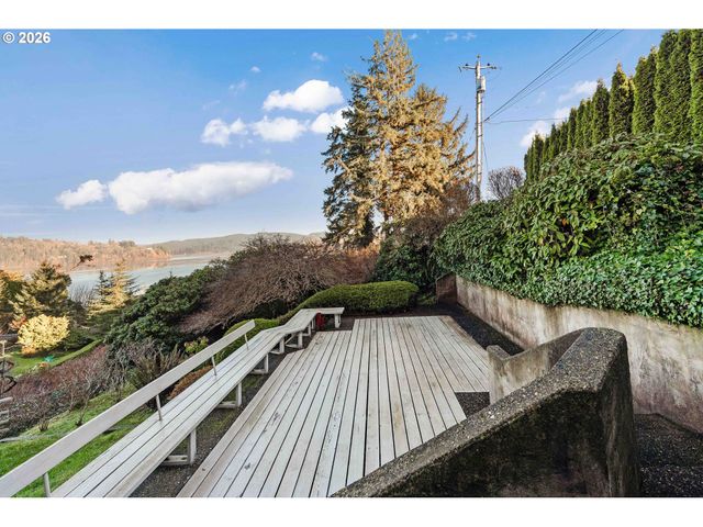 451 SIMPSON, North Bend, OR 97459