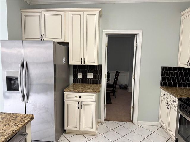 510 Sable Walk Circle, Milton, GA 30004