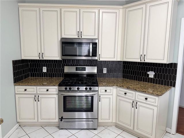 510 Sable Walk Circle, Milton, GA 30004