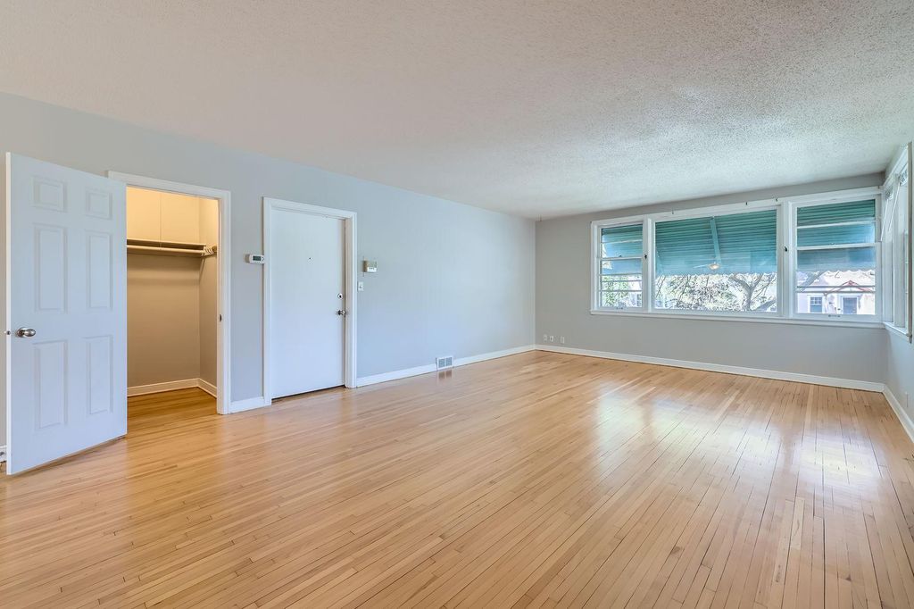 3527 Dupont Avenue S 3, Minneapolis, MN 55408 — photo 2