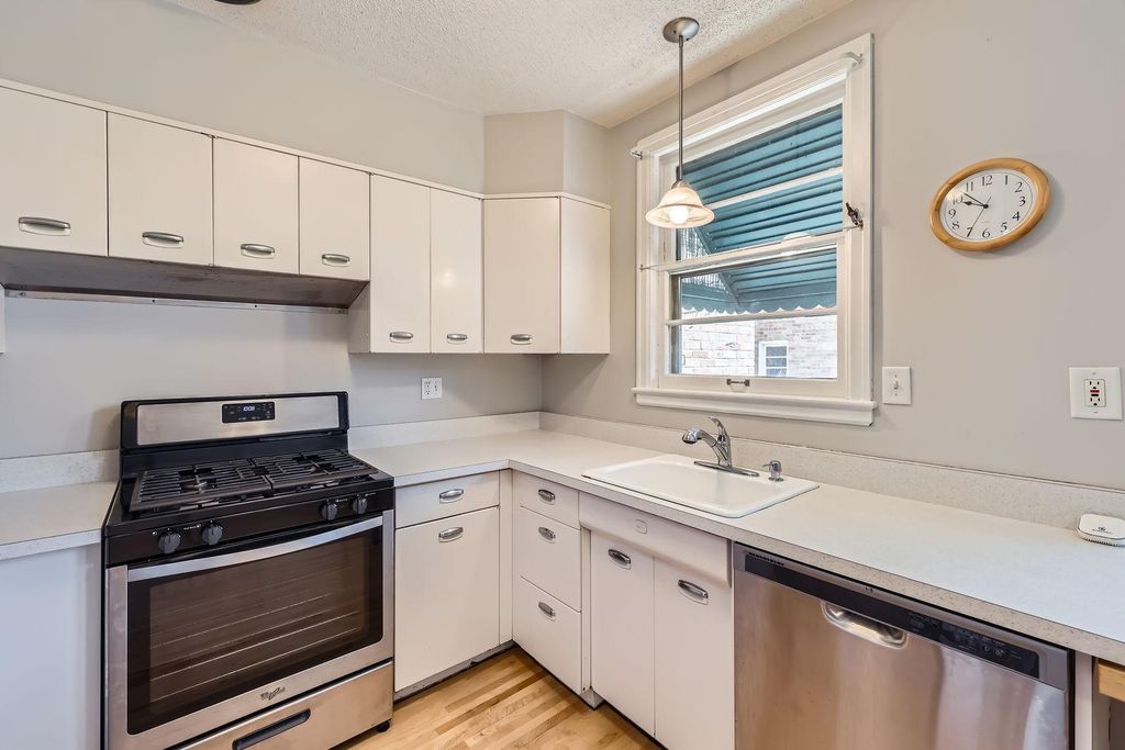 3527 Dupont Avenue S 3, Minneapolis, MN 55408 — photo 5