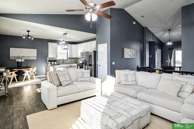 18943 Atlas Street, Omaha, NE 68130