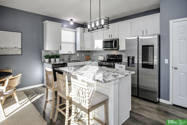 18943 Atlas Street, Omaha, NE 68130