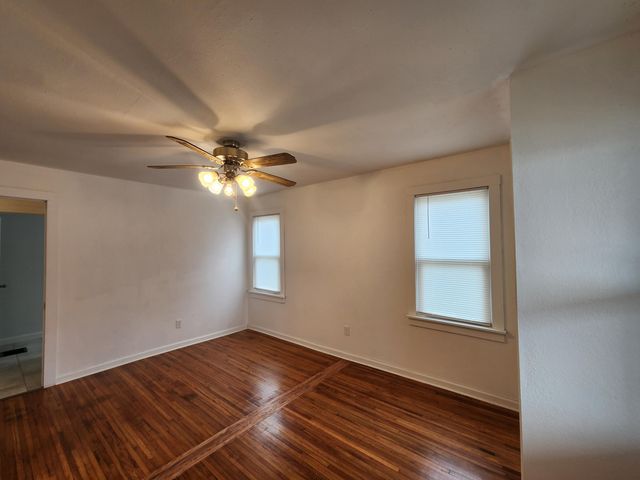 709 Garst Street, Cabool, MO 65689