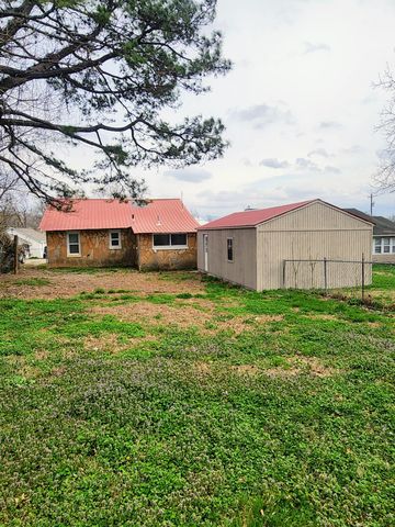 709 Garst Street, Cabool, MO 65689