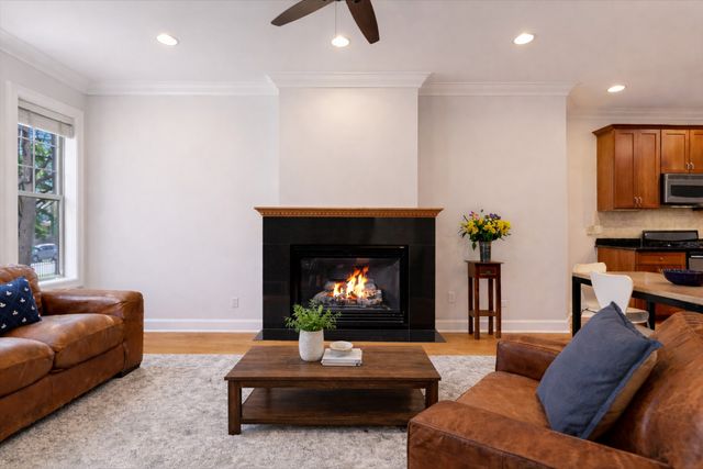 4950 N WINCHESTER Avenue 1, Chicago, IL 60640