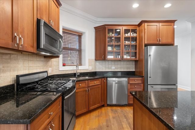 4950 N WINCHESTER Avenue 1, Chicago, IL 60640