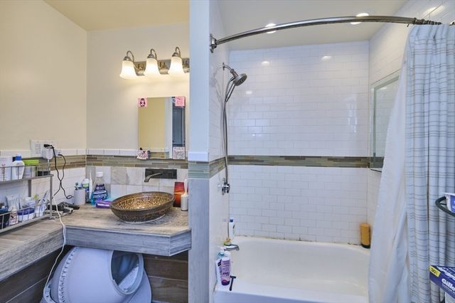 6 Bedford Street 3F, Somerville, MA 02143