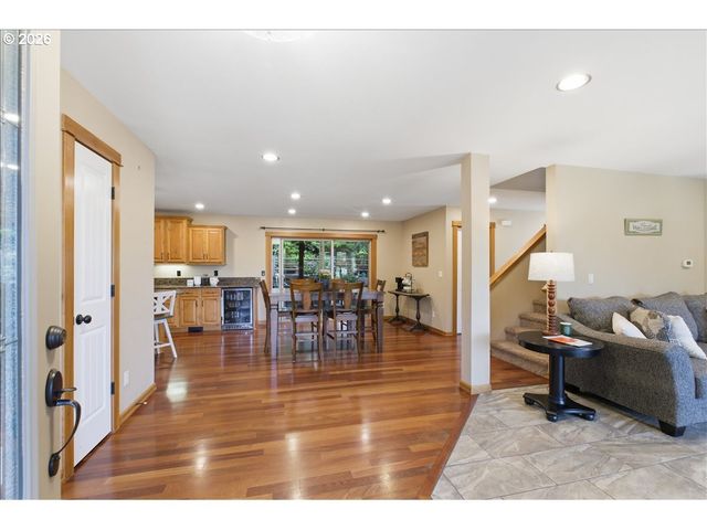 2495 STONEWAY Ct, Salem, OR 97304