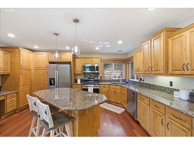 2495 STONEWAY Ct, Salem, OR 97304