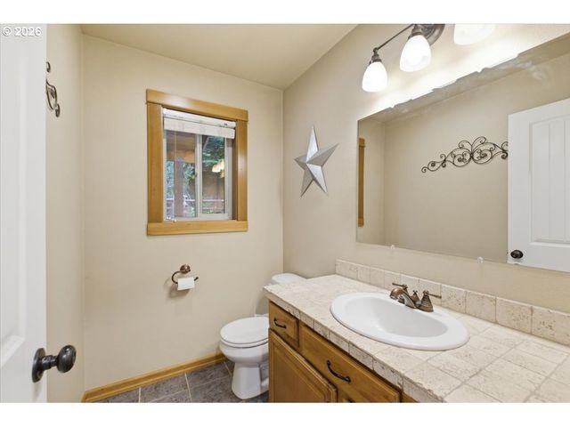 2495 STONEWAY Ct, Salem, OR 97304