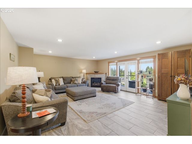 2495 STONEWAY Ct, Salem, OR 97304