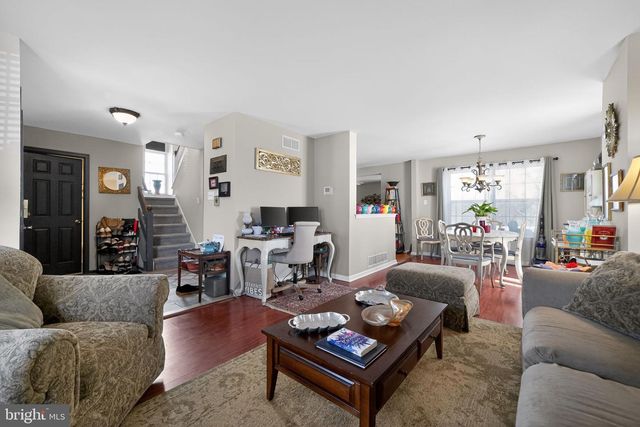 712 QUEEN RD, Collegeville, PA 19426