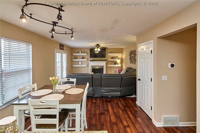 198 Bent Tree Estates, Scott Depot, WV 25560