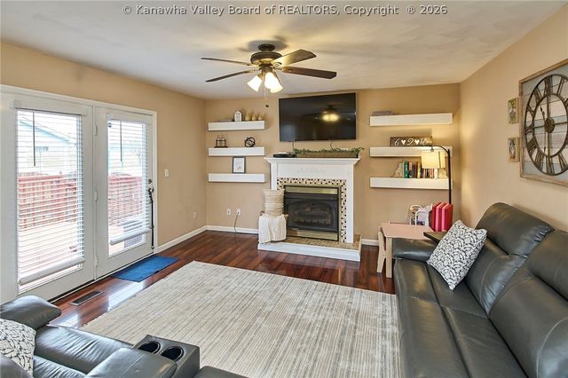 198 Bent Tree Estates, Scott Depot, WV 25560